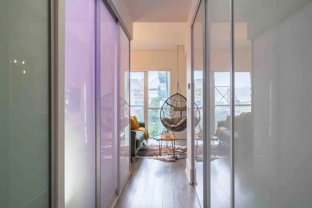 Luxury Boho Loft In The Heart Of The Downtown Core Apartment Toronto 0*,  Canada
